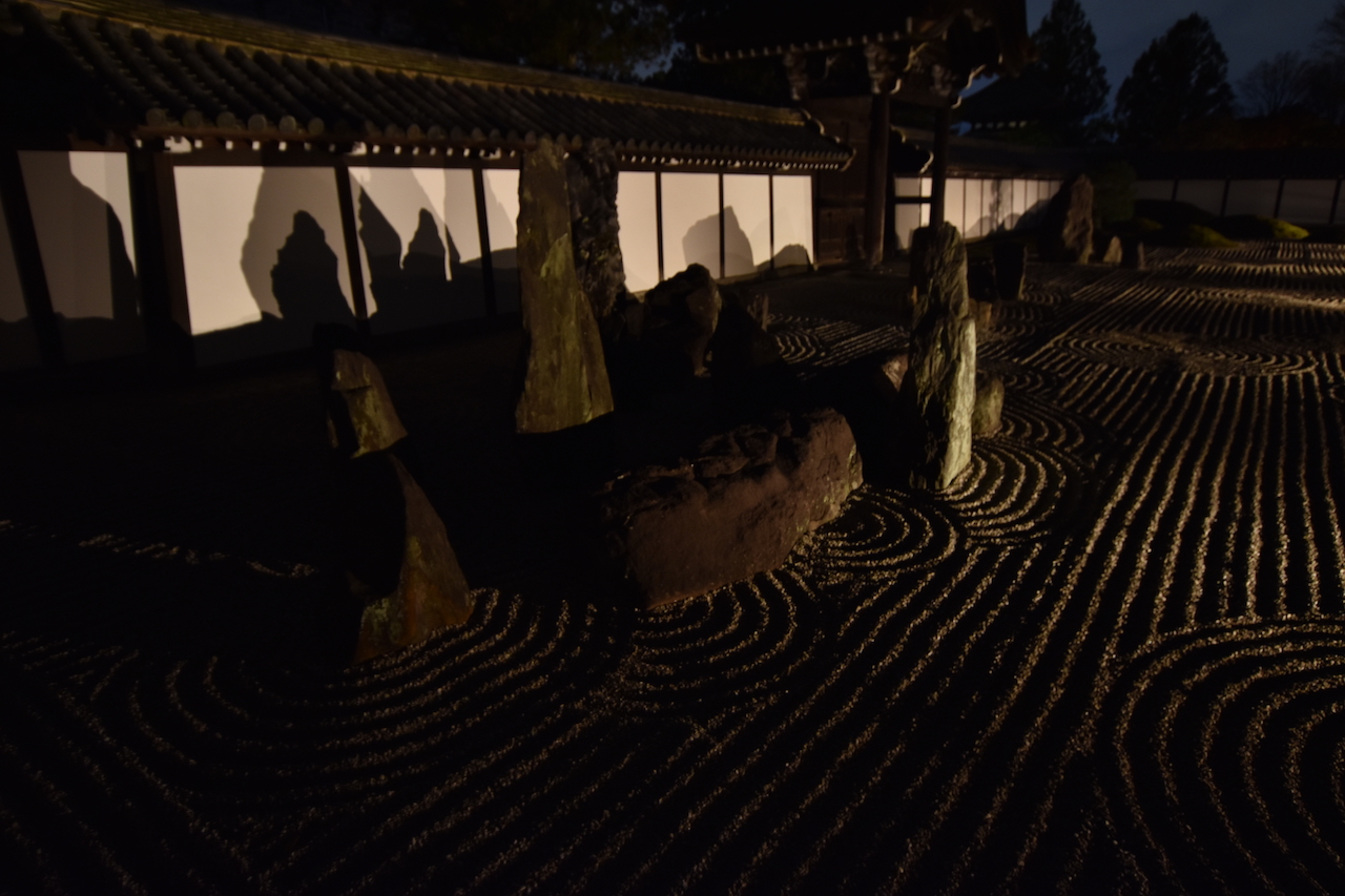 東福寺の枯山水庭園08